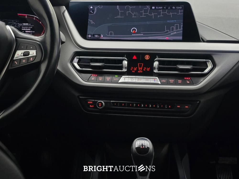 BMWBusiness 116i Business Edition 109pk 2022 (Origineel-NL) 1-serie, R-466-JR