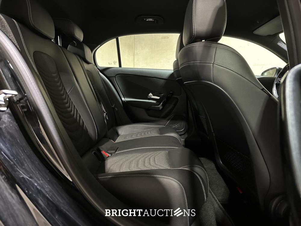 Mercedes-Benz A180 d 7G-DCT Business Solution A-Klasse  116pk 2020 (Origineel-NL+1e eigenaar), H-772-KD 