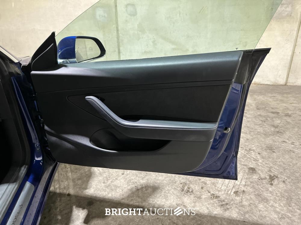 Tesla Model 3 Standard RWD Plus 60 kWh 238pk 2020 (Origineel-NL & 1e Eigenaar), J-584-BF