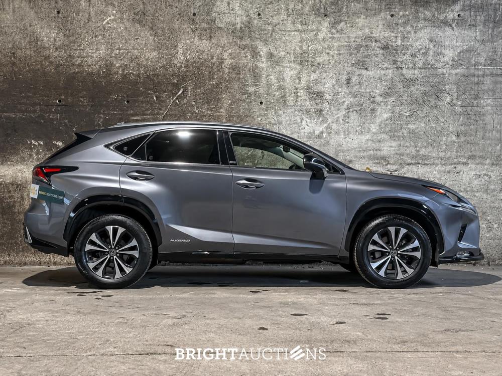 Lexus NX 300h Executive Line 2.5 AWD 184pk 2021 Plug-In Hybrid, KGK-71-F
