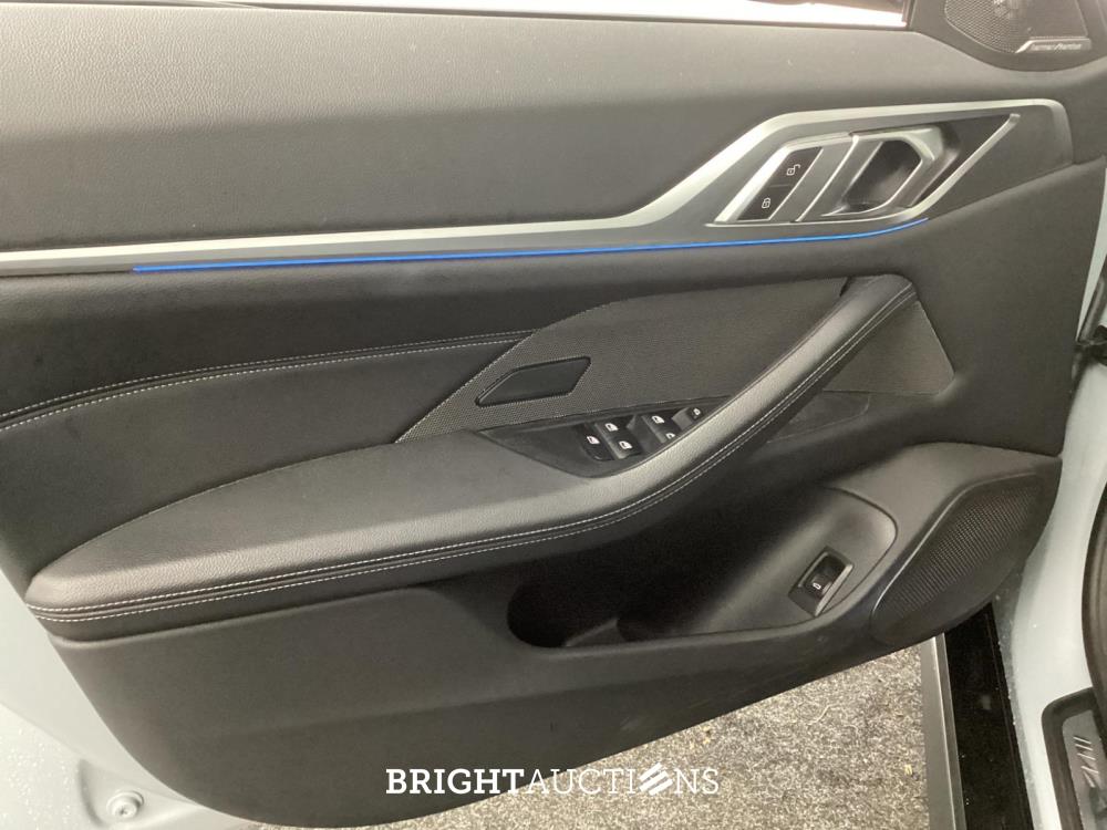 BMW i4 eDrive40 High Executive 84 kWh 340pk 2023 (Origineel-NL), S-465-PT