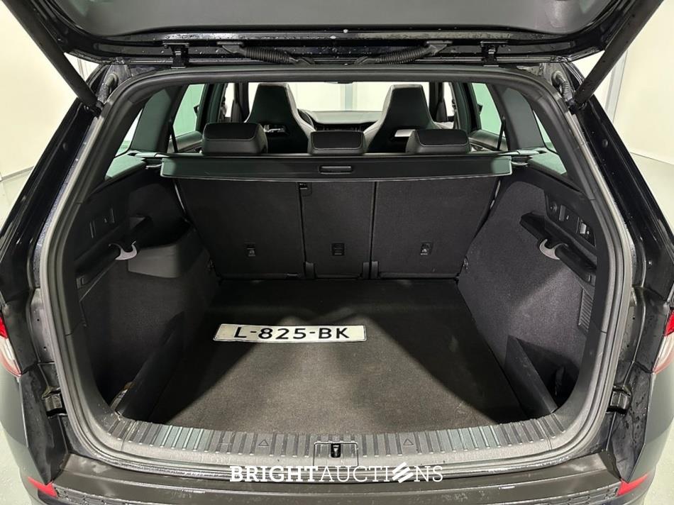 Škoda Kodiaq Automaat Sportline Business Pano 1.5 TSI 150pk 2021, L-825-BK