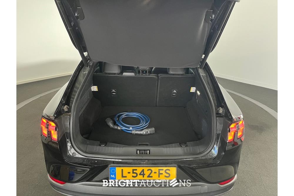 Ford Mustang RWD 75 kWh 2021 (Origineel-NL), L-542-FS