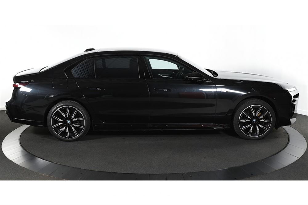 BMW i7 M70 xDrive 106 kWh 2024 (Origineel-NL), GJJ-06-B