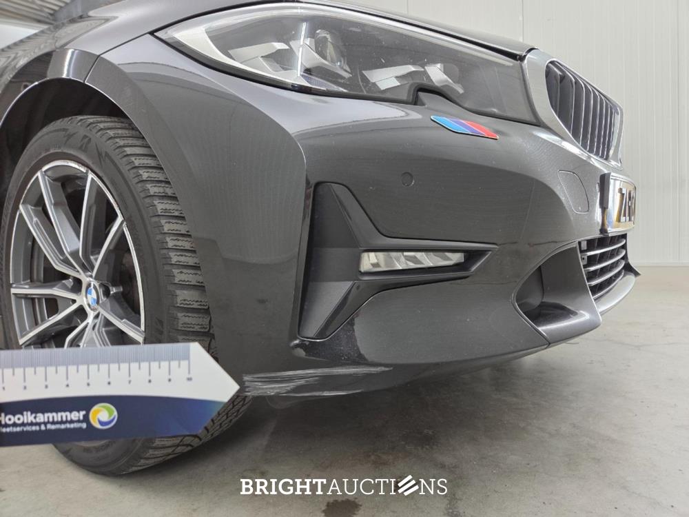BMW 3-serie Executive Edition 184pk 2019 (Origineel-NL), ZL-125-N