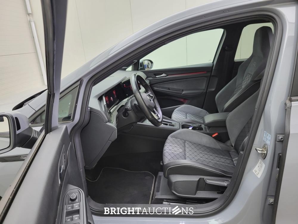 Volkswagen Golf eTSI R-Line 1.5 150pk 2020, L-081-FK