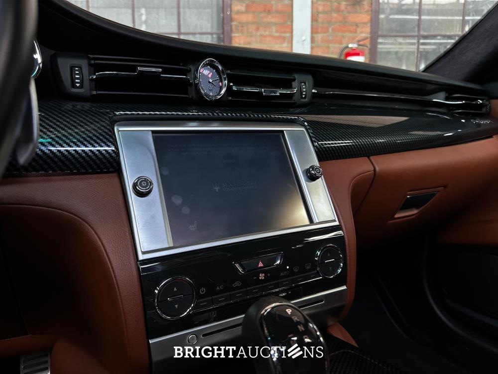 Maserati Quattroporte GTS 3.8 V8 531pk 2013 (CARBON) (29.000 KM)