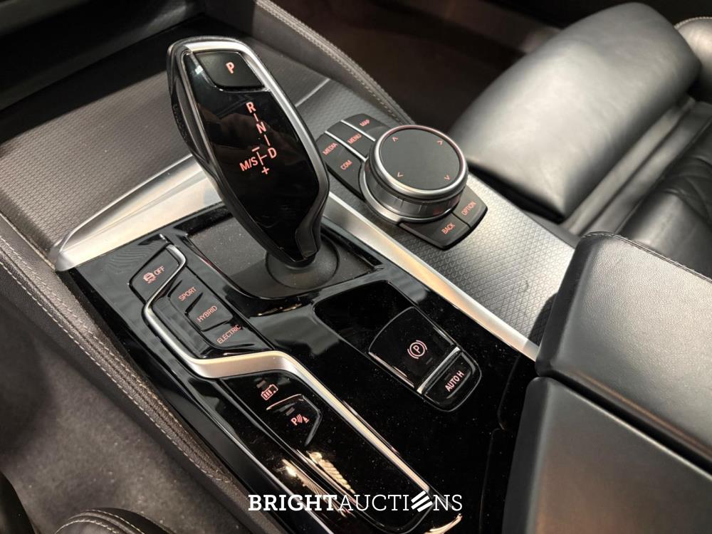 BMW 530e Business Edition Plus 292pk 2022 (Origineel-NL) 5-Serie, P-196-KV