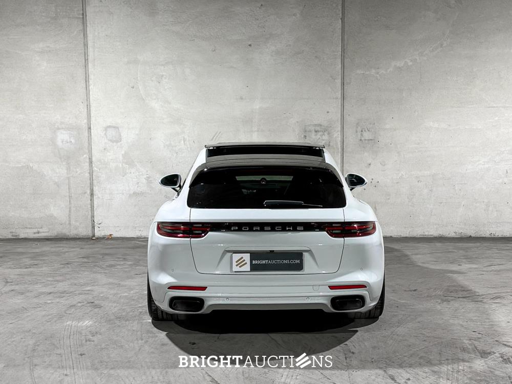Porsche Panamera Sport Turismo  4 E-Hybrid 2.9 V6 462pk 2018, L-703-KR