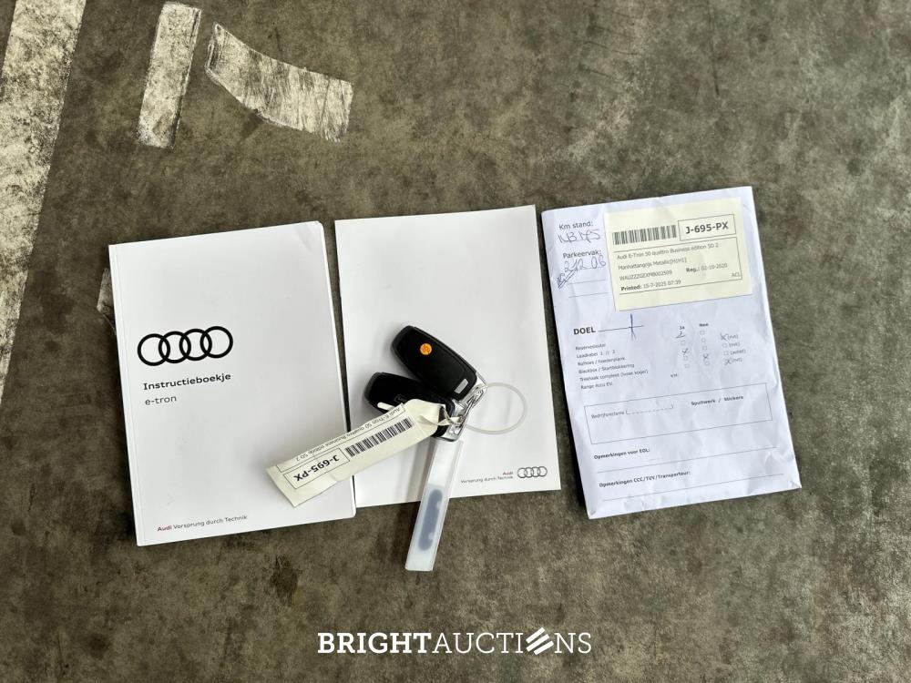 Audi E-tron 50 quattro Business edition 71 kWh 313pk 2020 (Origineel-NL+ 1e eigenaar), J-695-PX