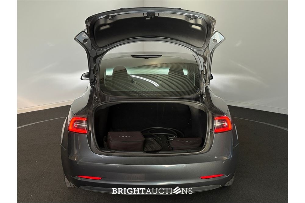 Tesla Model 3 Long Range AWD 75 kWh 2020 (Origineel-NL), J-946-HN