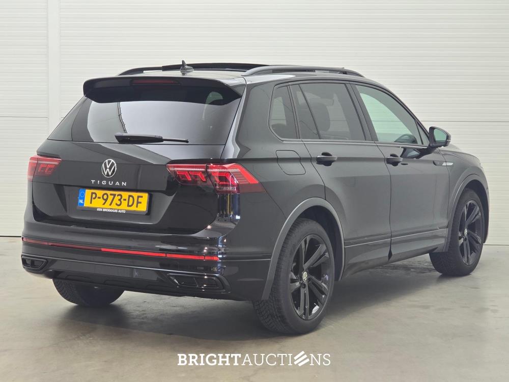 Volkswagen Tiguan R-Line Business 1.5 TSI 150pk 2022 (Origineel-NL), P-973-DF