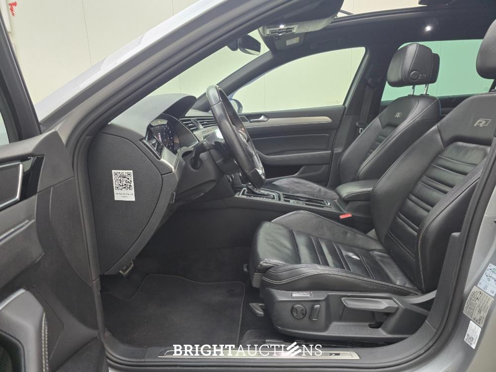 Volkswagen Passat Variant Highline Business R 1.5 TSI 150pk 2019 (Origineel-NL), XZ-405-V