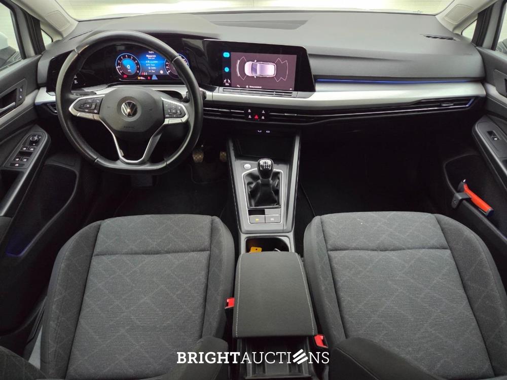 Volkswagen Golf Life 1.5 TSI 131pk 2020 (Origineel-NL), J-437-KF