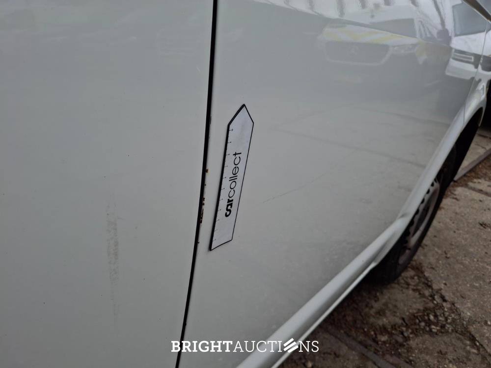 Volkswagen Transporter 2.0 TDI L1H1 26 Economy Business 90 pk 2021, VJN-72-V