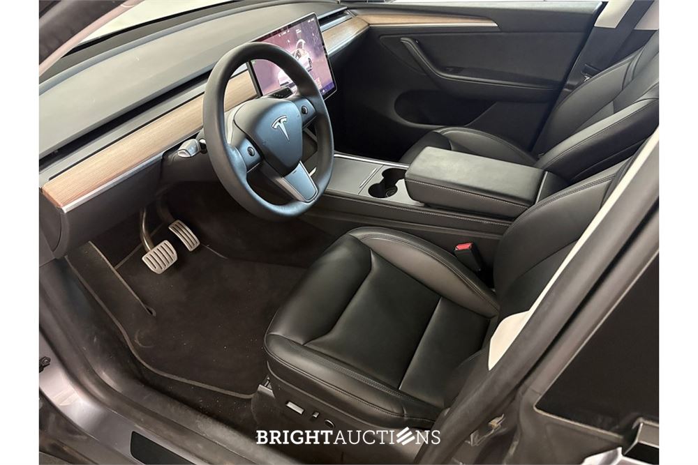 Tesla Model Y Performance AWD 75 kWh 2023 (Origineel-NL), X-353-BR