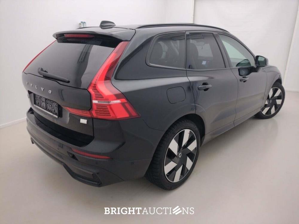 Volvo XC60 T6 PHEV Ultimate Dark 2.0 AWD 253pk 2023