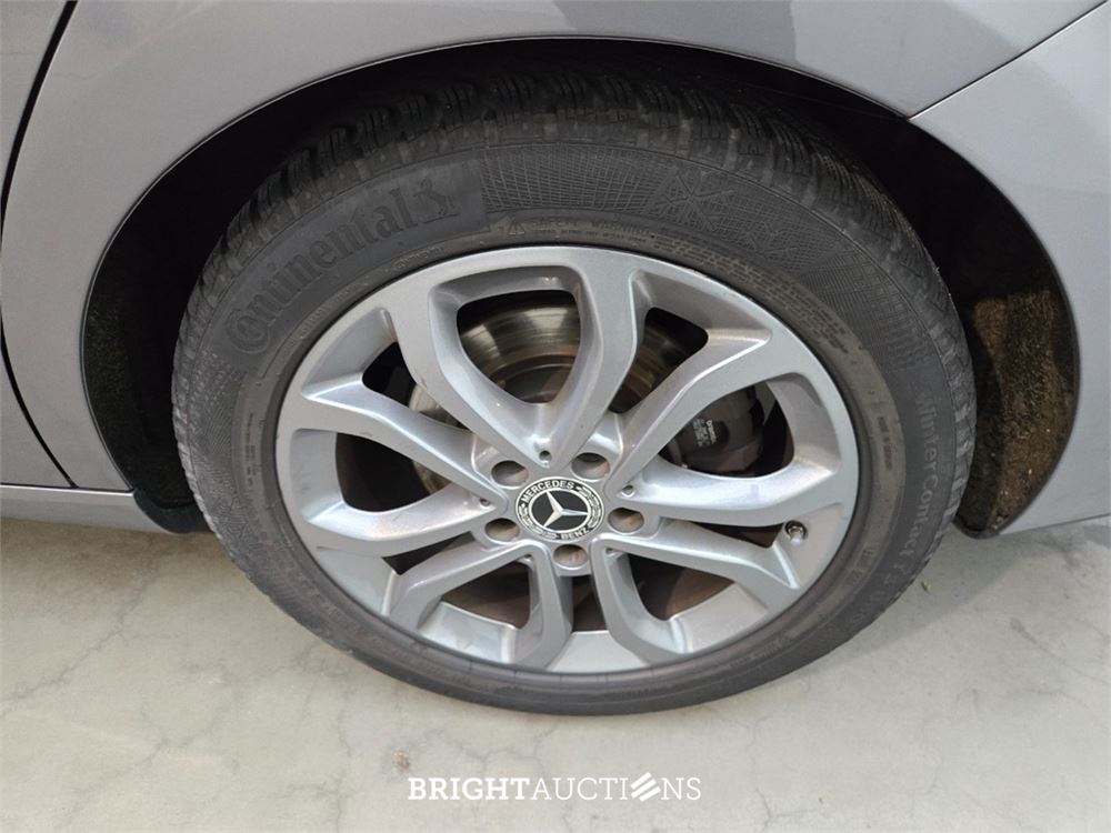 Mercedes-Benz CLA220 Shooting Brake Advantage 191pk 2021 (Origineel-NL) CLA-Klasse, K-983-BP