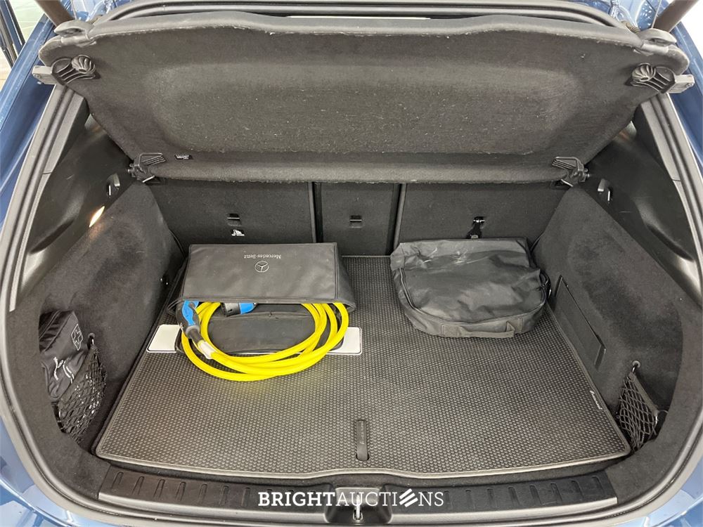 Mercedes-Benz EQA 25067 Business Solution Luxury 67 kWh 191pk 2021 (Origineel-NL) EQA-Klasse, L-201-SJ