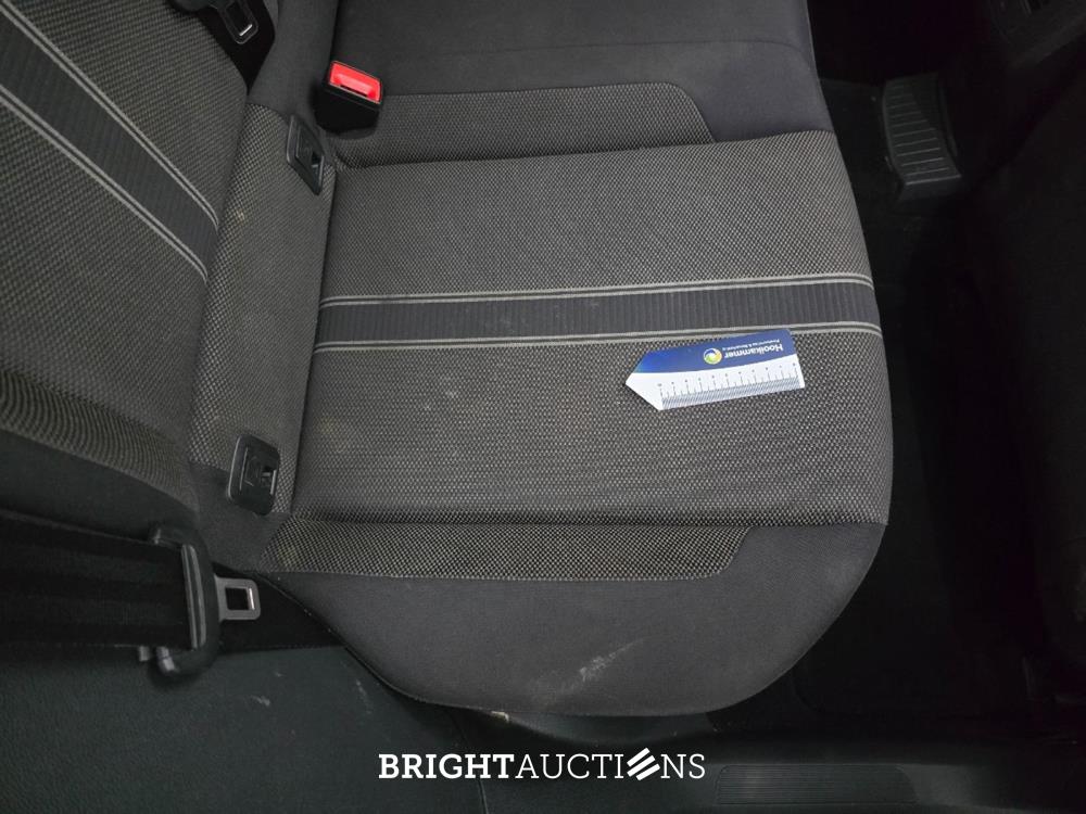 Volkswagen T-Roc Style 1.0 TSI 116pk 2019 (Origineel-NL), XX-149-F