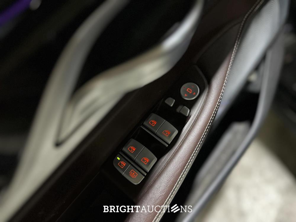 BMW 750Li xDrive High Executive 4.4 V8 7-serie 449pk 2017, XF-396-X