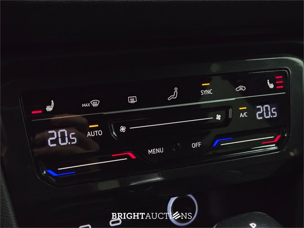 Volkswagen Tiguan eHybrid R-Line Business 1.4 TSI 265pk 2021, X-096-TJ