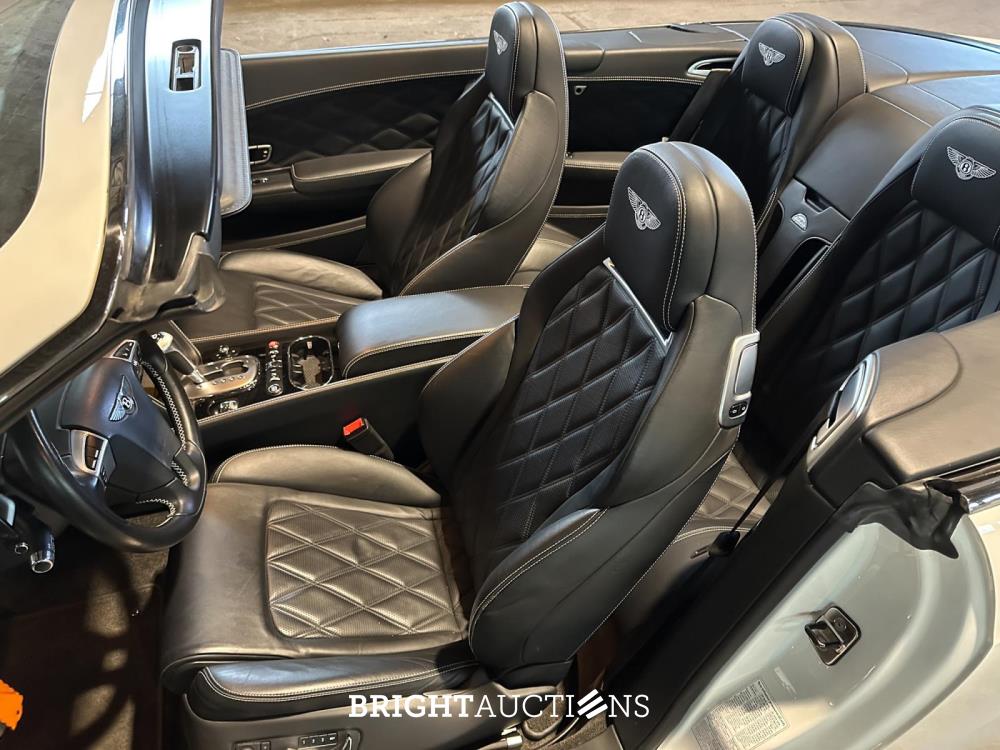 Bentley Continental GTC 4.0 V8 407pk 2012 (Origineel-NL), 53-XRX-5