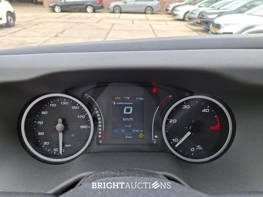 Iveco Daily 35S14V 2.3 352L H3 137 pk 2022, VNX-84-K