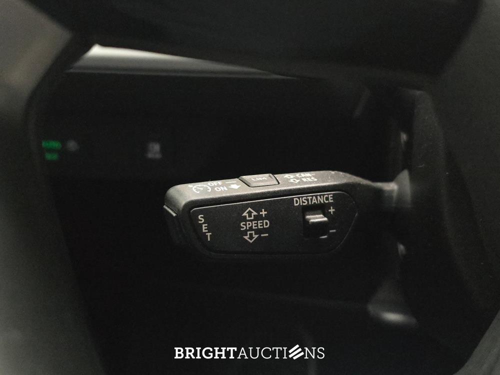 Audi Q4 e-tron 35 Edition 55 kWh 170pk 2022 (Origineel-NL), R-847-TD