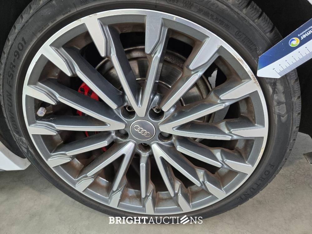 Audi A5 Sportback MHEV Sport S-Line Edition 2.0 TFSI 190pk 2018 (Origineel-NL), RX-377-Z