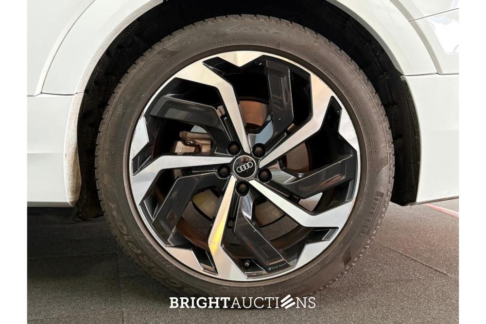 Audi e-tron 55 S edition Quattro 95 kWh 408pk 2022 (Origineel-NL), S-713-BN