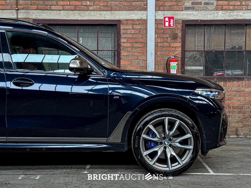 BMW X7 M50d High Executive M-Sport 400pk 2019, NL-Kenteken