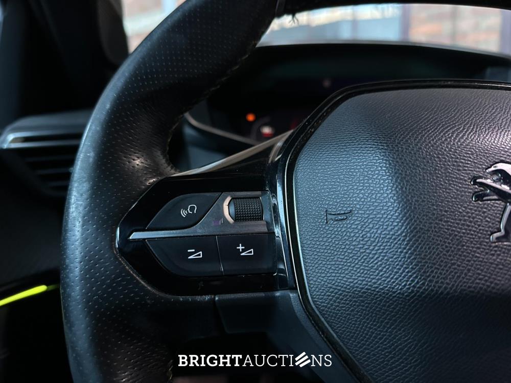 Peugeot 2008 1.2 PureTech GT-Line 131pk 2020 (Origineel-NL + 1e Eigenaar), H-379-PN