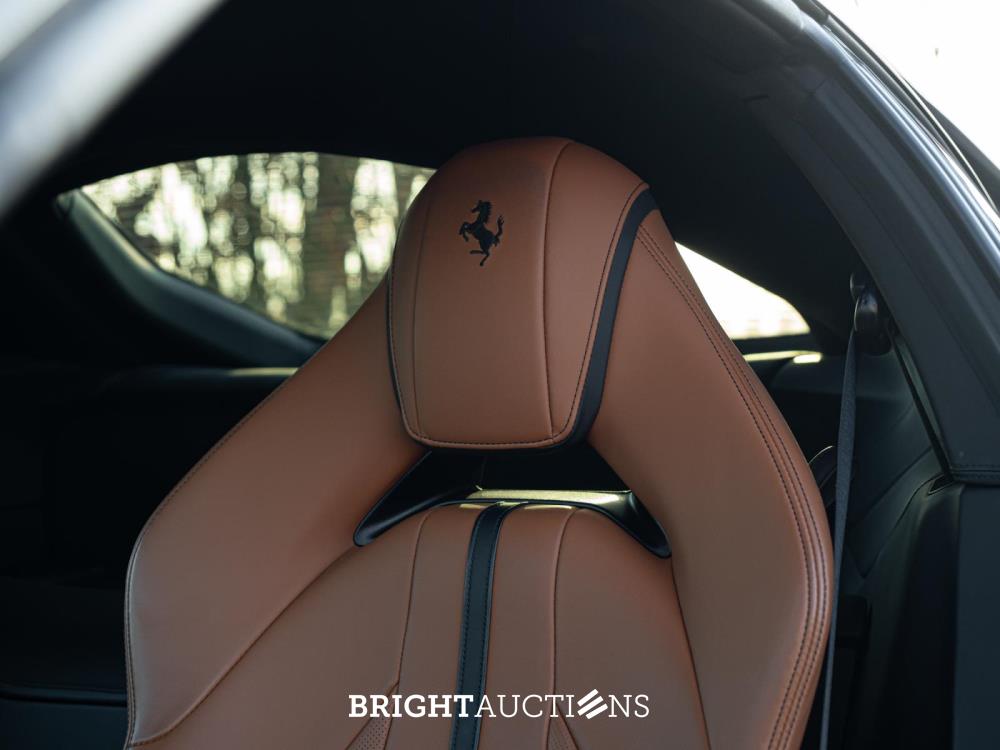 Ferrari 812 Superfast 6.5 V12 HELE -CARBON- 796pk 2020