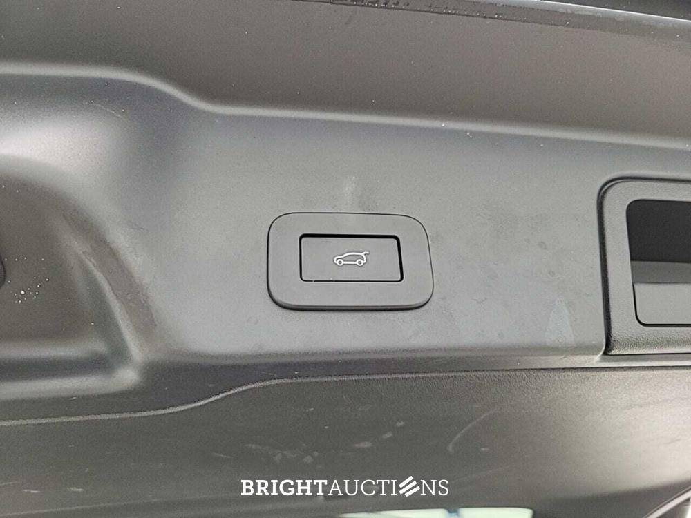 Land Rover Range Rover Evoque P300e 1.5 AWD 309pk 2022 (Origineel-NL), P-582-LG