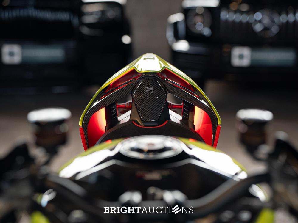 Ducati Streetfighter V4 Lamborghini 1103cc 208pk 2023
