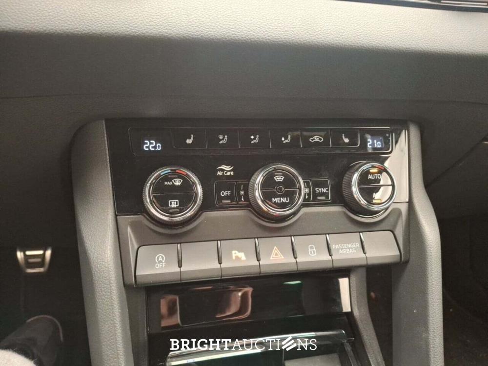 Skoda Karoq Sportline Business 1.5 TSI 150pk 2023 (Origineel-NL), T-830-SV