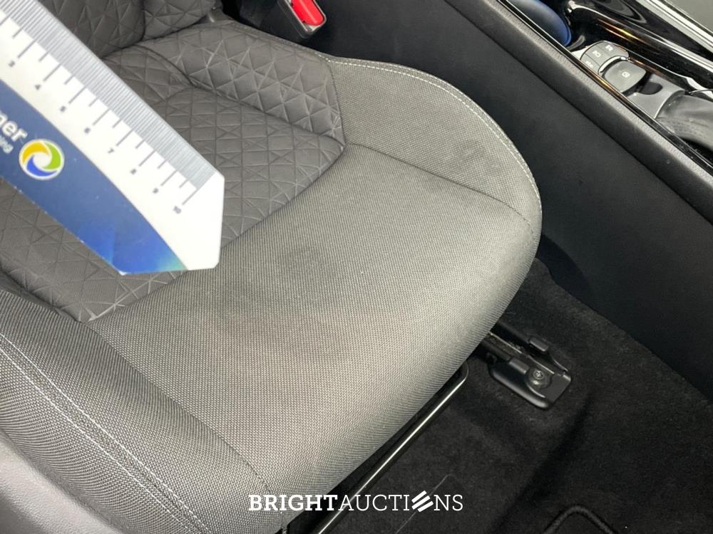 Toyota C-HR Hybrid Dynamic 2.0 261pk 2021 (Origineel-NL), L-425-SZ