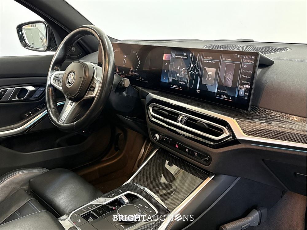 BMW 330e Touring 292pk 2023 (Origineel-NL) 3-Serie, T-265-ND