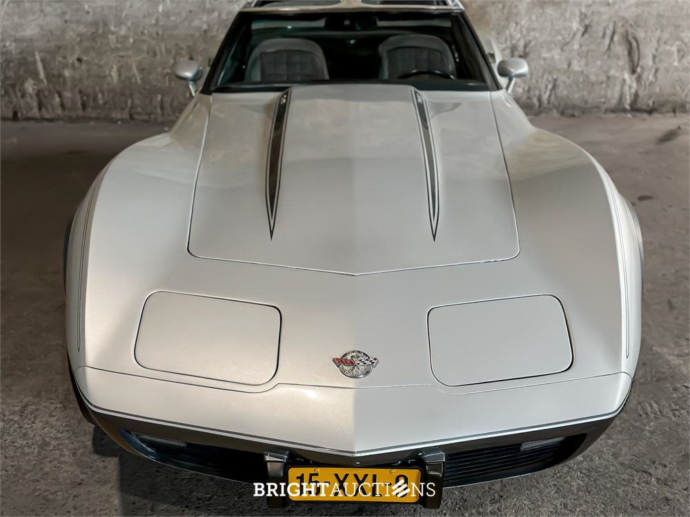 Chevrolet Corvette 5.7 V8 Convertible Two-Tone L-82 ANNIVERSARY EDITION 1 YZ 87 194pk 1978, 15-XXL-9