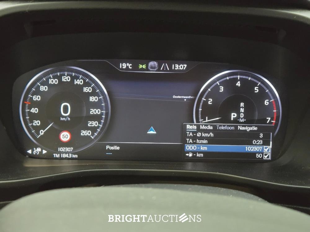 Volvo XC40 T2 Business Pro 1.5 129pk 2021 (Origineel-NL), K-466-VG