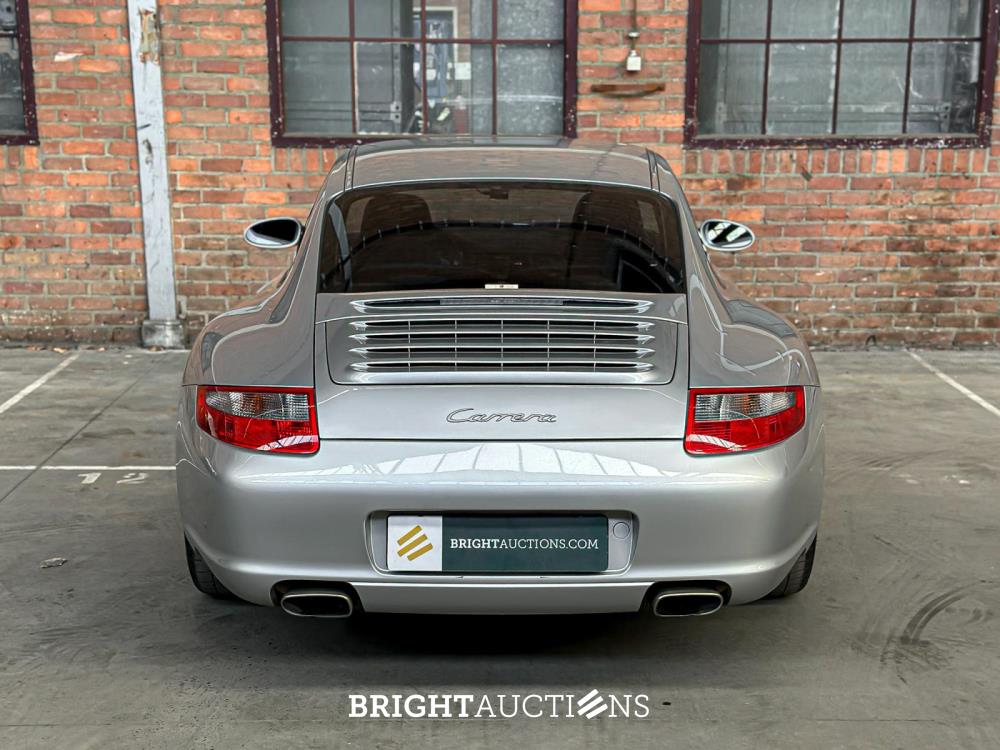Porsche 911 Carrera 3.6 997 Coupé 325pk 2004 Youngtimer
