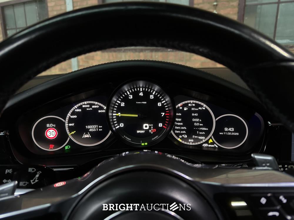 Porsche Panamera Sport Turismo 4 E-Hybrid Executive 2.9 V6 462pk 2018 Sport Chrono, G-856-XL