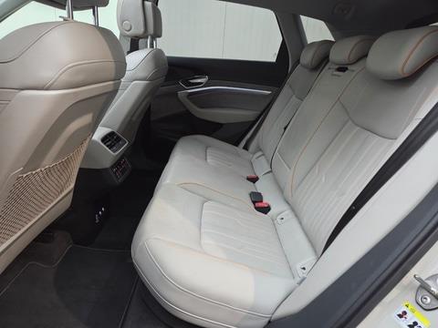 Audi e-tron 55 advanced Pro Line Plus Quattro 95 kWh 408pk 2018, K-095-VH