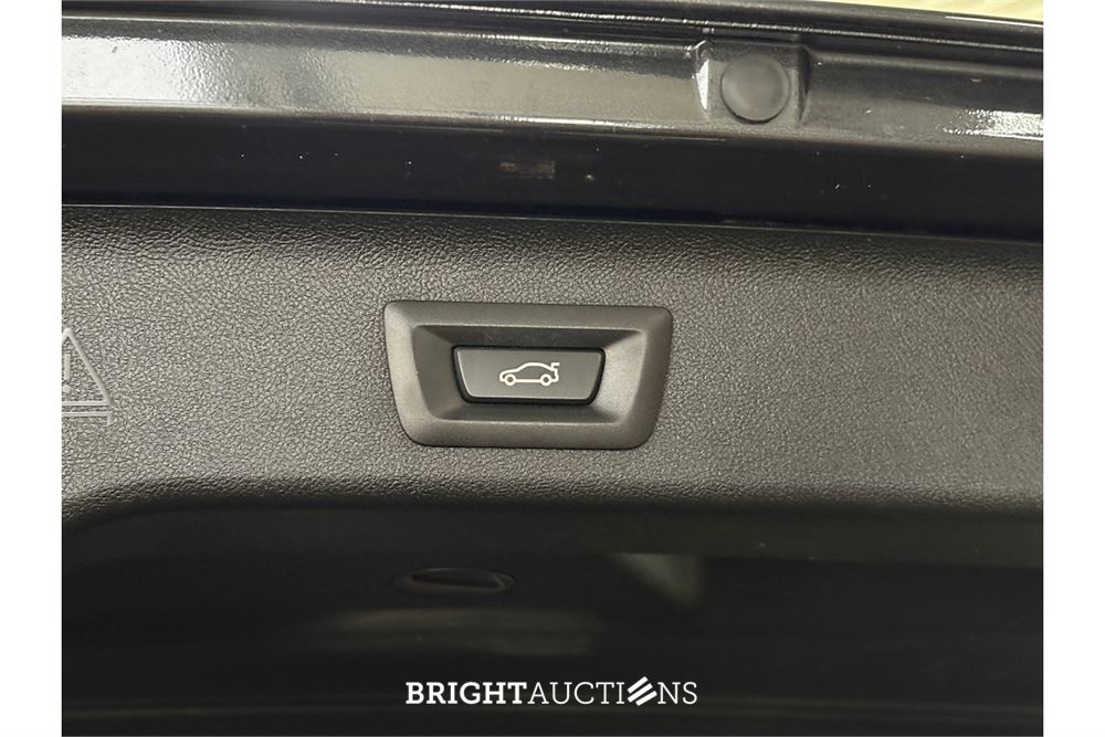 BMW 520 I High Executive 183pk 2018 5-Serie, G-523-VL