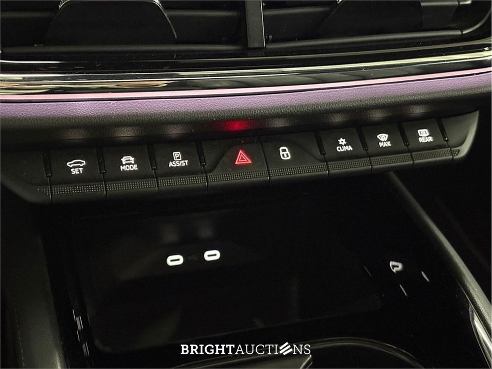 Škoda Enyaq 60 Founders Edition Silver 2021 (Origineel-NL), N-951-LB