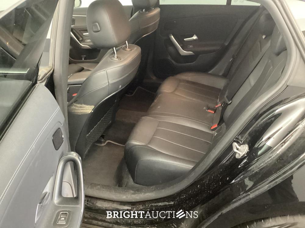 Mercedes-Benz CLA 180 Shooting Brake d Business Solution Luxury 116pk 2021 (Origineel-NL) CLA-Klasse, L-873-HR