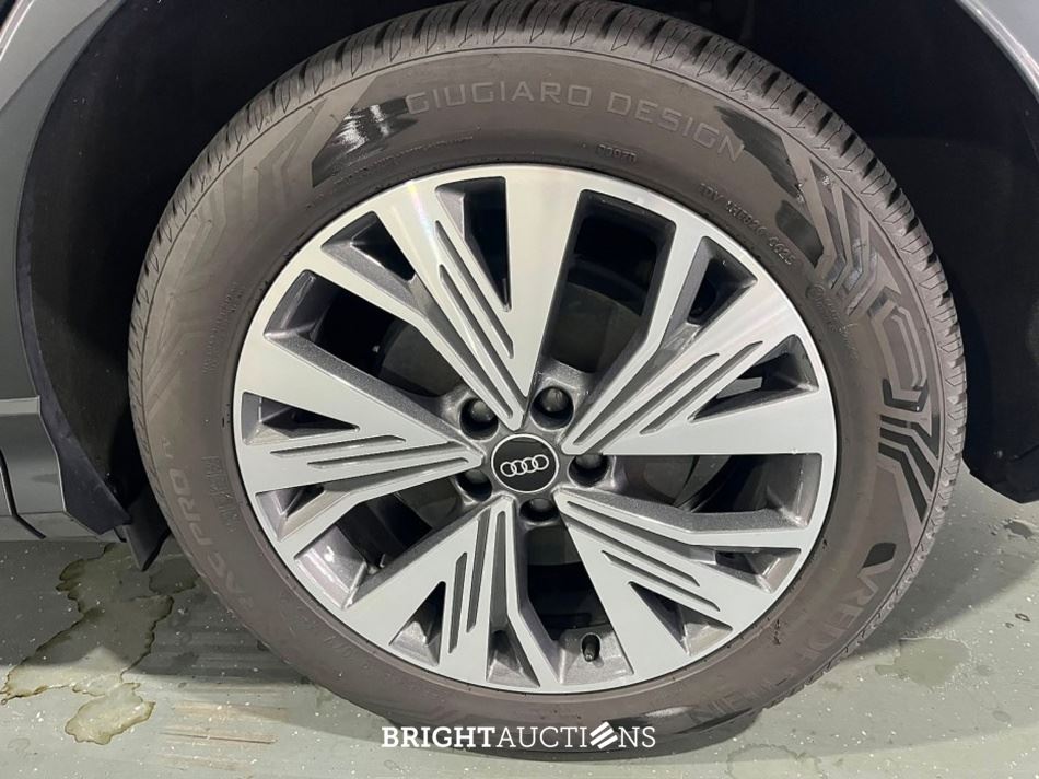 Audi Q4 e-tron 35 Advanced edition 55 kWh 170pk 2022 (Origineel-NL), R-475-BX