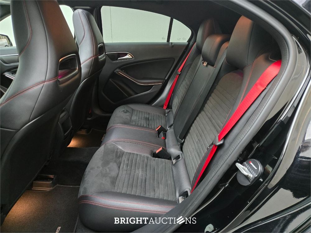 Mercedes-Benz A45 AMG 45 4MATIC 381pk 2016 A-klasse, RK-402-B