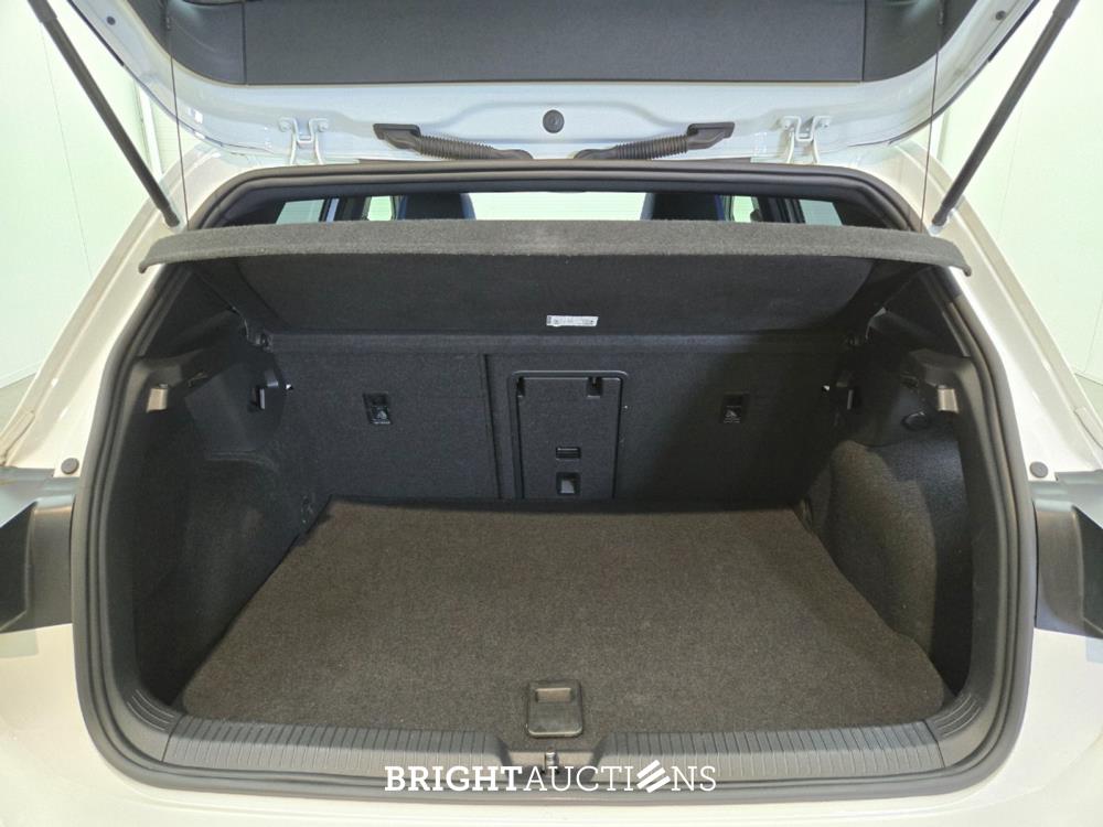 Volkswagen Golf eHybrid GTE 1.4 258pk 2020, T-643-RN